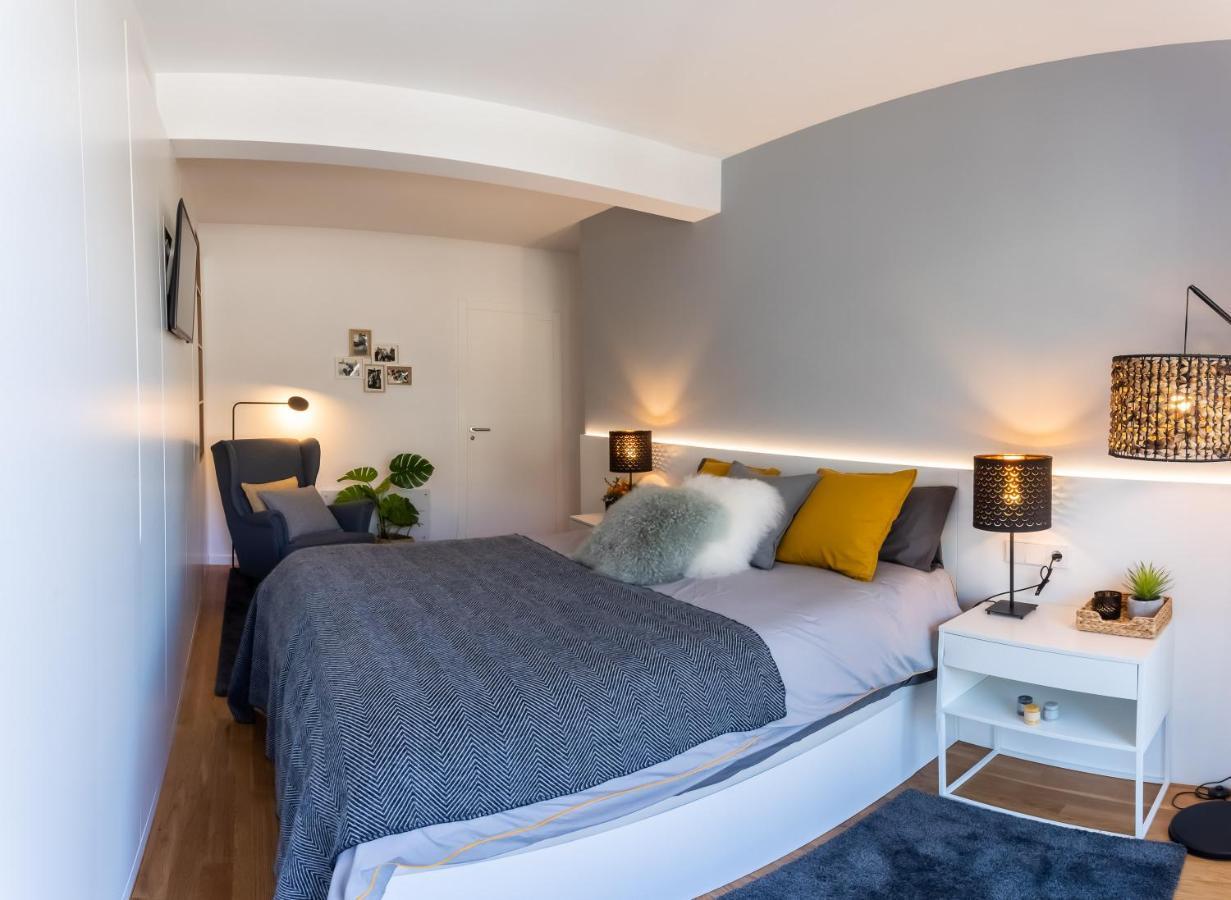Impresionante Apartamento En Plaza De Galicia Vilagarcia de Arousa Esterno foto