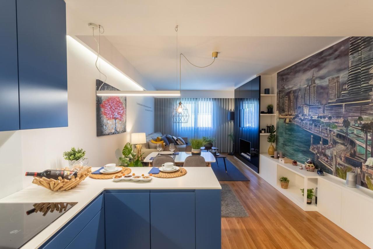 Impresionante Apartamento En Plaza De Galicia Vilagarcia de Arousa Esterno foto